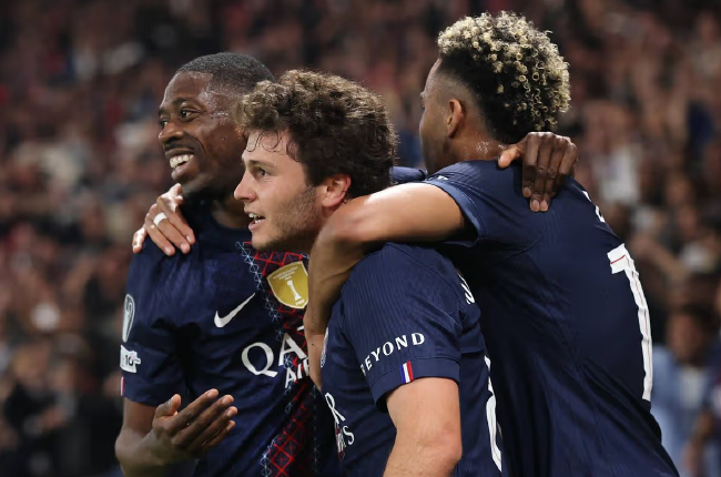 大巴黎首回合5-4拜仁