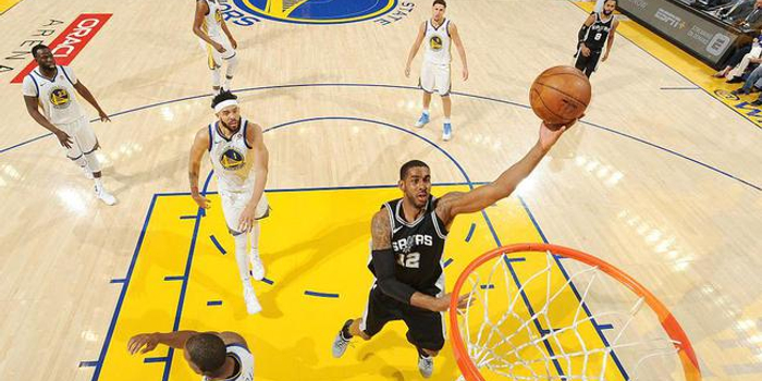 全明星被底薪男打爆! NBA最软的球星就是他了