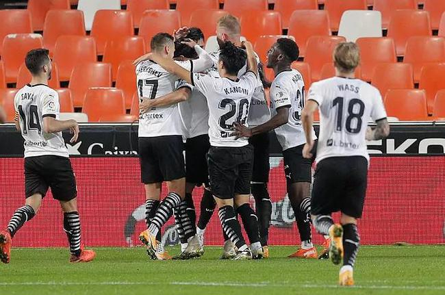 瓦伦西亚庆祝扳平