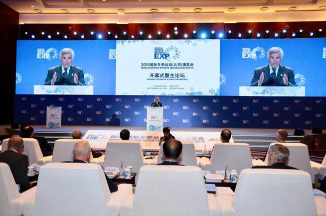 国际奥委会副主席、北京2022年冬奥会协调委员会主席胡安·安东尼奥·萨马兰奇致辞