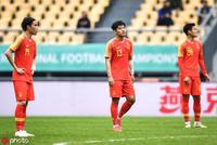 中国杯-失误丢球韦世豪伤人 国足0-1乌兹别克垫底