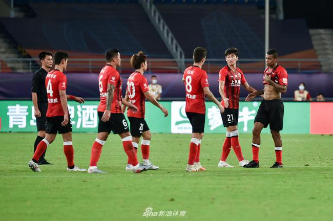 洛佩斯梅开二度