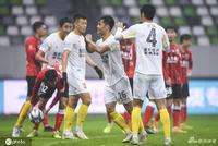 足协杯-塞尔吉尼奥爆射小将献世界波 亚泰4-0上港