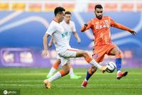 足协杯-田鑫头槌宋龙补射 山东2-0武汉占先机