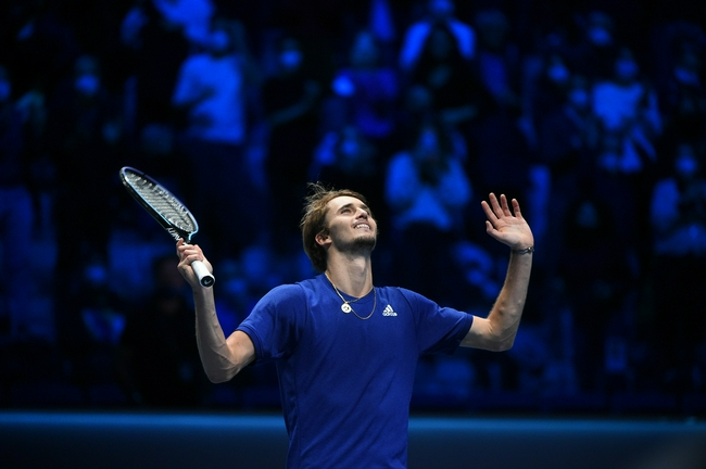 继东京奥运会后，兹维列夫再次击败德约科维奇