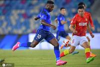 中超-杨一鸣刘鑫瑜建功 沧州雄狮2-0广州队