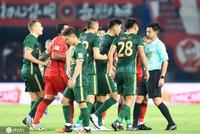中超-多拉多传射钟义浩破门 河南嵩山龙门3-0国安