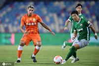 中超-克雷桑双响莫伊塞斯郭田雨破门 泰山4-0深足