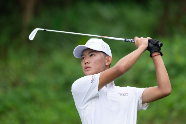 李夢(mèng)陽(yáng)