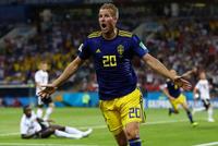 世界杯-克罗斯读秒绝杀赎罪 10人德国2-1逆转瑞典