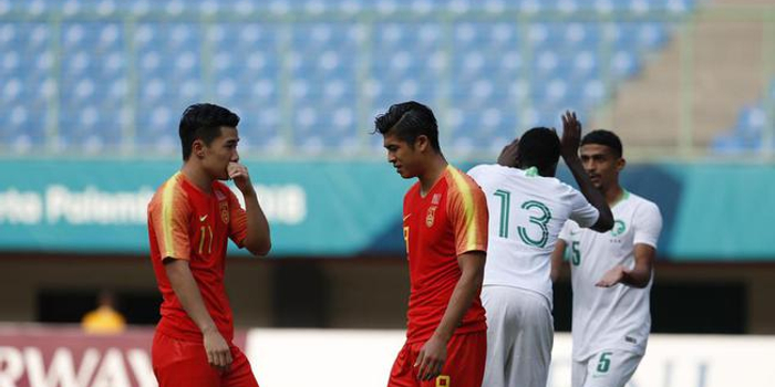 媒体:指望男足拿奖牌还真是笑话 U23政策有必