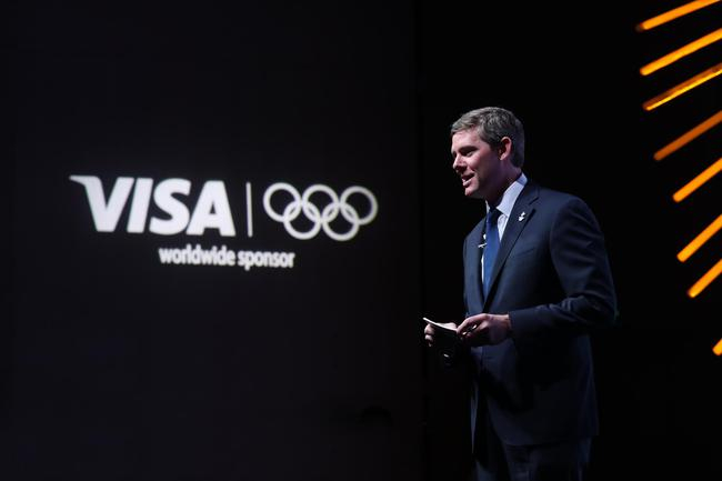 　　Visa全球总裁麦凯恩（Ryan McInerney）宣布Visa将延续奥运赞助协议直至2032年。