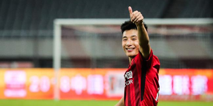 武磊:最大梦想是上港夺冠 个人进球要排冠军之