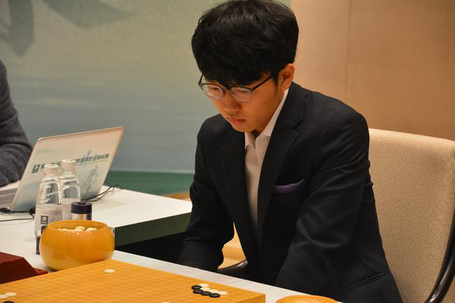 申真谞在比赛中