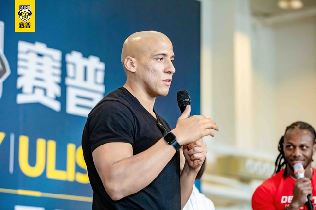 （图3：Tony分享健身心得）