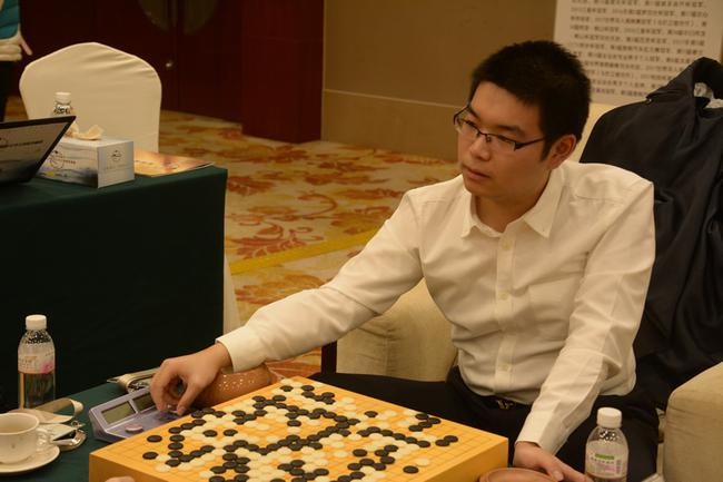 芈昱廷赢下焦点大战