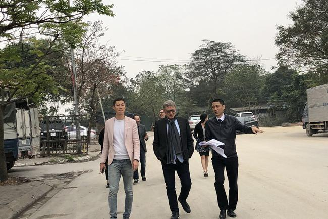 蒂尔克与越南大奖赛人员