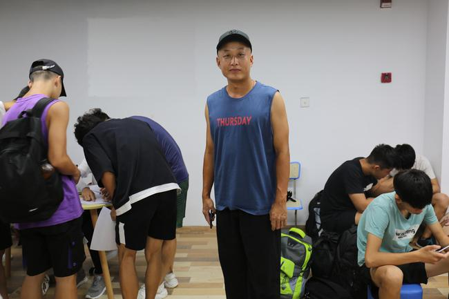 马术教练李斌