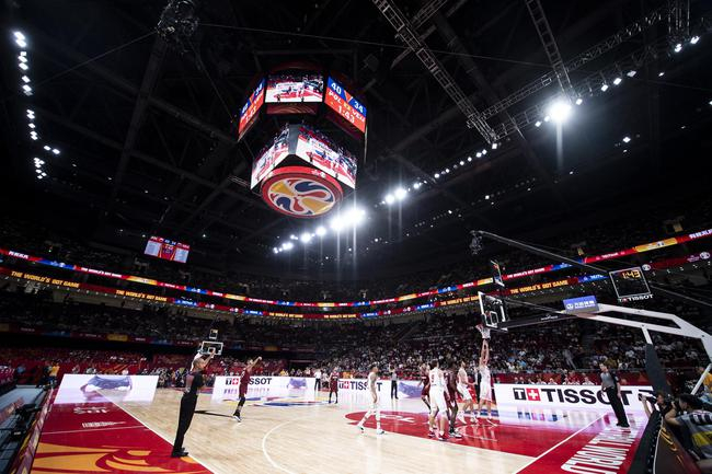 图1：TISSOT天梭表以精准计时见证2019年国际篮联篮球世界杯