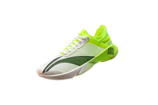 李宁䨻天马顶级竞速跑鞋