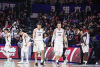 CBA-单外援新疆22分大破辽宁6连胜 林书豪26分北京客胜