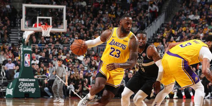 湖人已对雄鹿6连败! 若总决赛相遇能破心魔吗