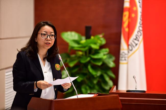 中国田径协会副秘书长、主席办兼综合部主任王晓莹