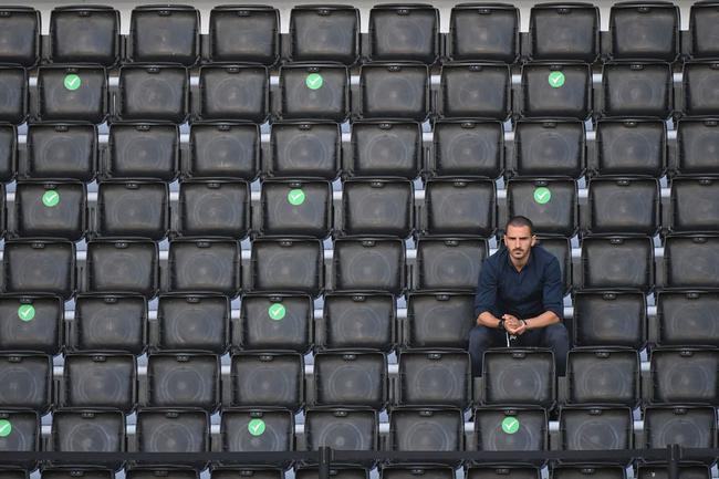 博努奇坐壁上观