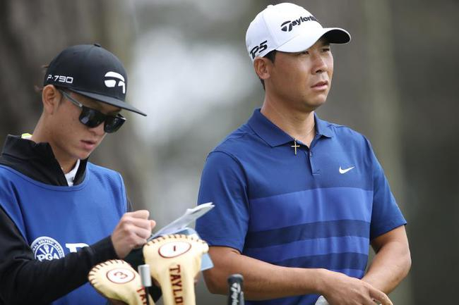 刘原（左）和张新军