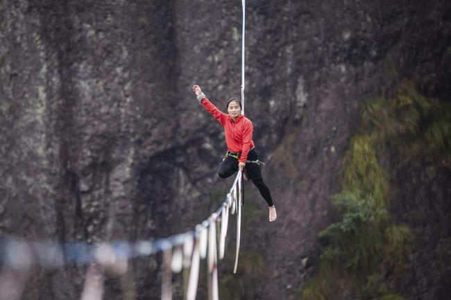 高空扁带挑战赛利柏贤夺冠