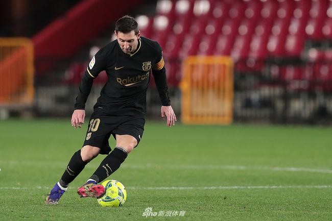 梅西连续15赛季西甲进球上双