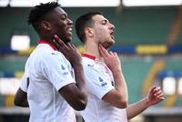 意甲-两边缘人铁树开花 AC米兰客场2-0胜紧追国米