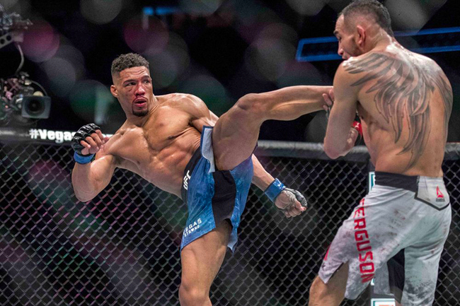 李在2017年10月时曾与弗格森交手过一次