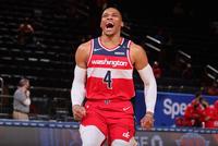 威少正式成为NBA三双王 182次三双历史第一人