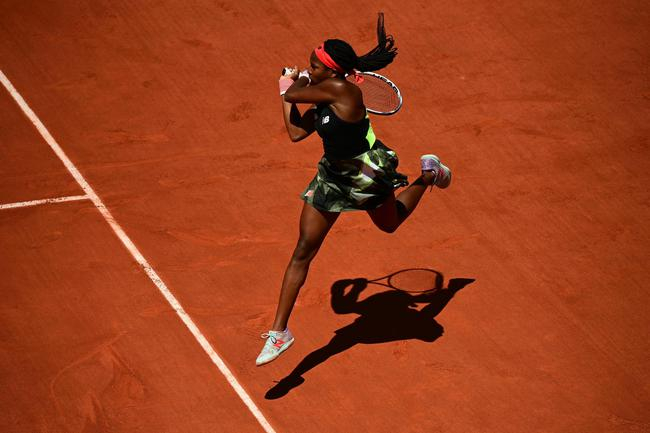 女单战至八强高芙成为美国军团的“独苗”