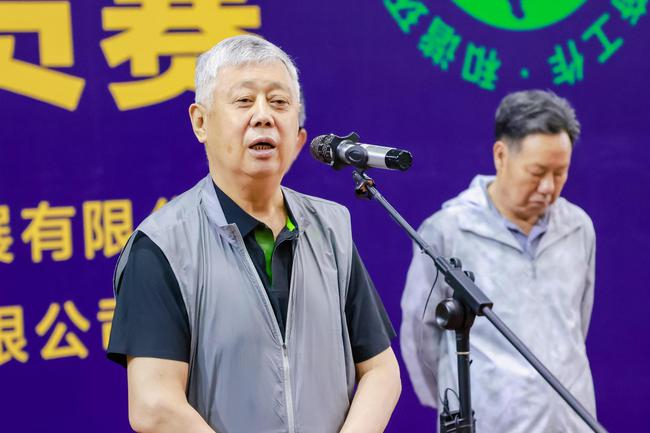 国家体育总局原副局长、天天有网球首倡者王钧致辞