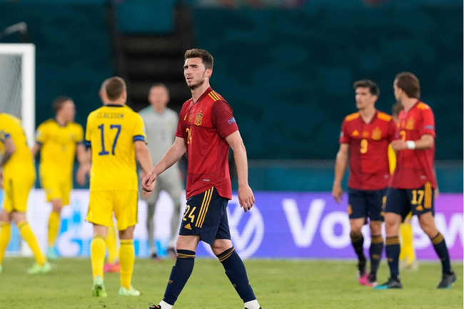 如今西班牙成为了蓝领