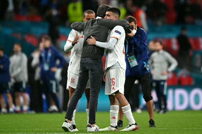 西班牙距离成功，只差一点点