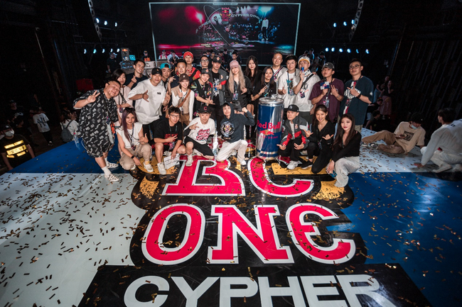 坚守初心 精神永伴