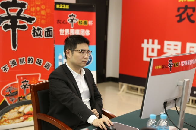芈昱廷在比赛中