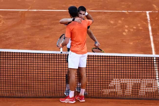 德约：阿卡，小伙子做得不错哦（设计台词）