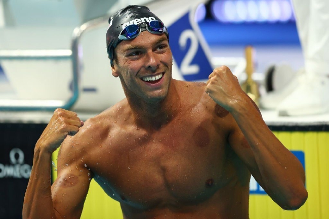 帕尔特里涅里打破了由孙杨保持了近11年的男子1500米自由泳世锦赛纪录