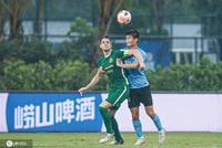 中超-穆谢奎反戈孙国文顾斌均染红 浙江2-0大连人