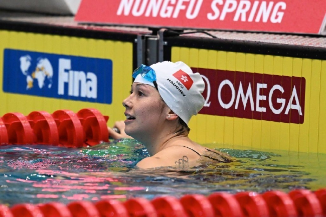 何诗蓓三天夺三金成为世界杯柏林站表现最为突出的女运动员