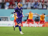 世界杯-梅西失点阿根廷2-0夺头名 携手波兰出线
