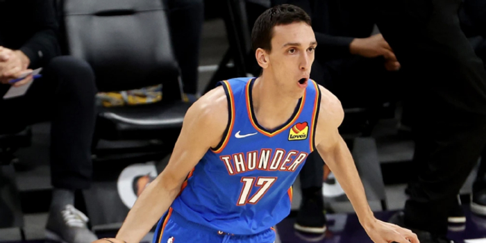 雷霆勇士穿越战火与荣耀书写不朽篇章的史诗冒险