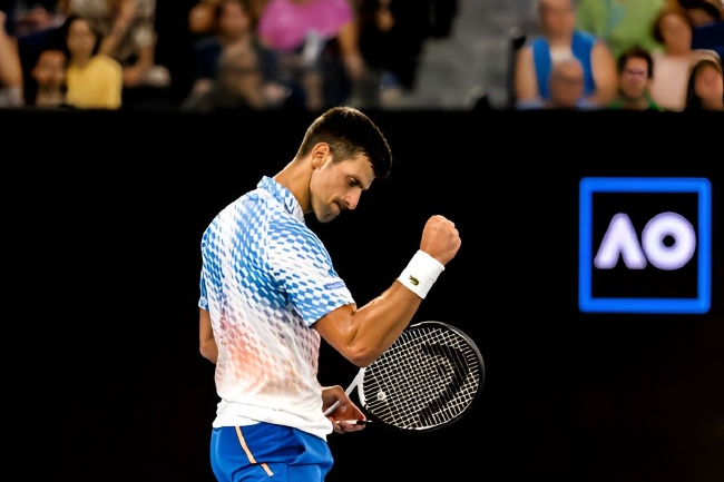 德约科维奇横扫德米纳尔强势晋级八强