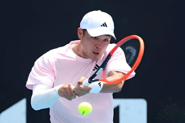 吴易昺横扫桑德格伦晋级决赛,即时排名也挺进前100,升至第97位