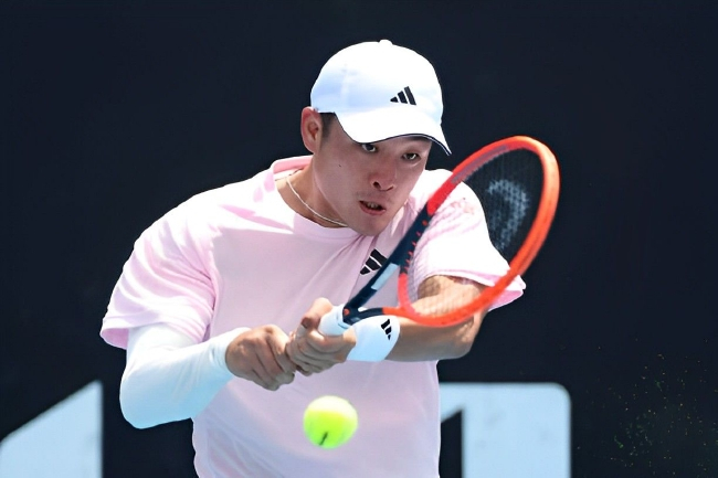 吴易昺优势球没有拿球被逆转屈居亚军（资料图）