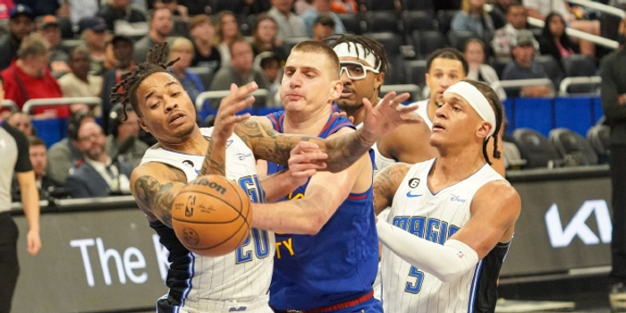 约基奇与哈登的巅峰对决